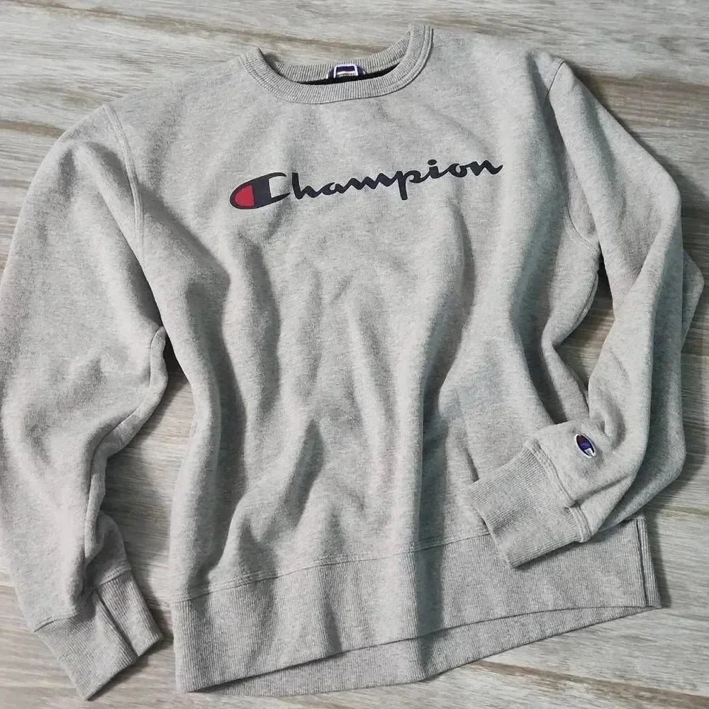 Champion Logo Sweatshirt